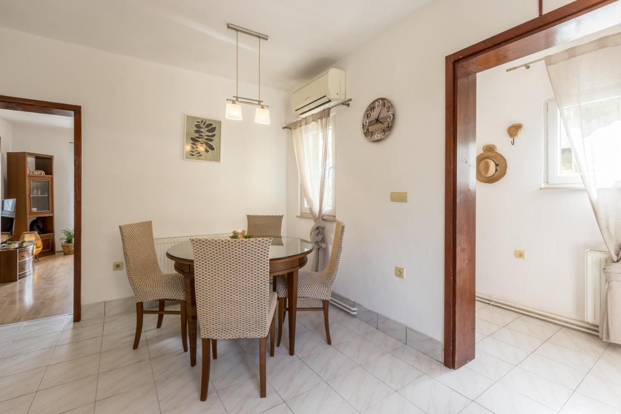 Citrus Accommodation Kaštela Kültér fotó