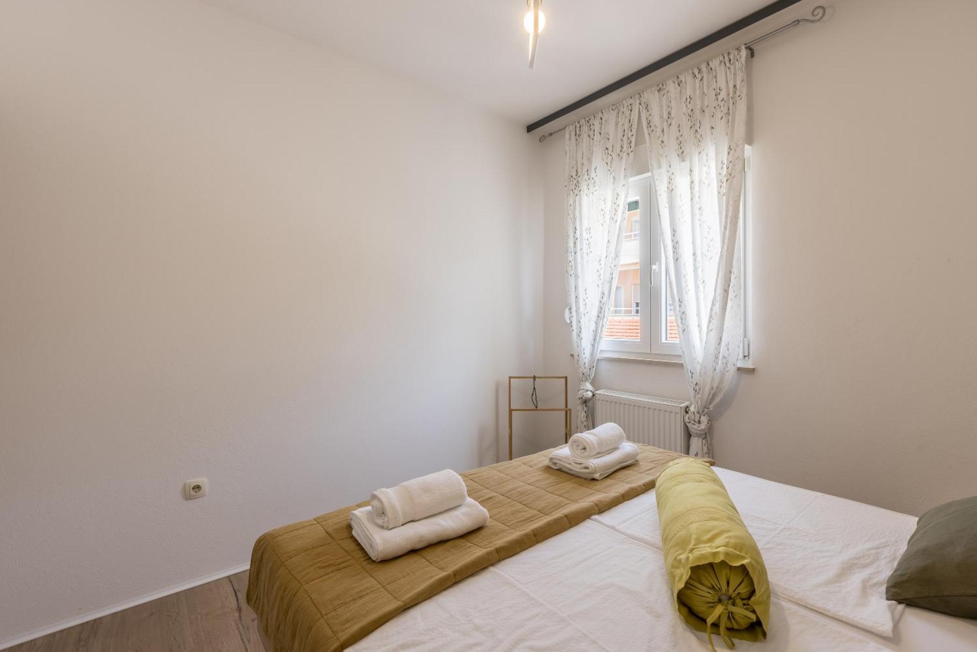 Citrus Accommodation Kaštela Kültér fotó